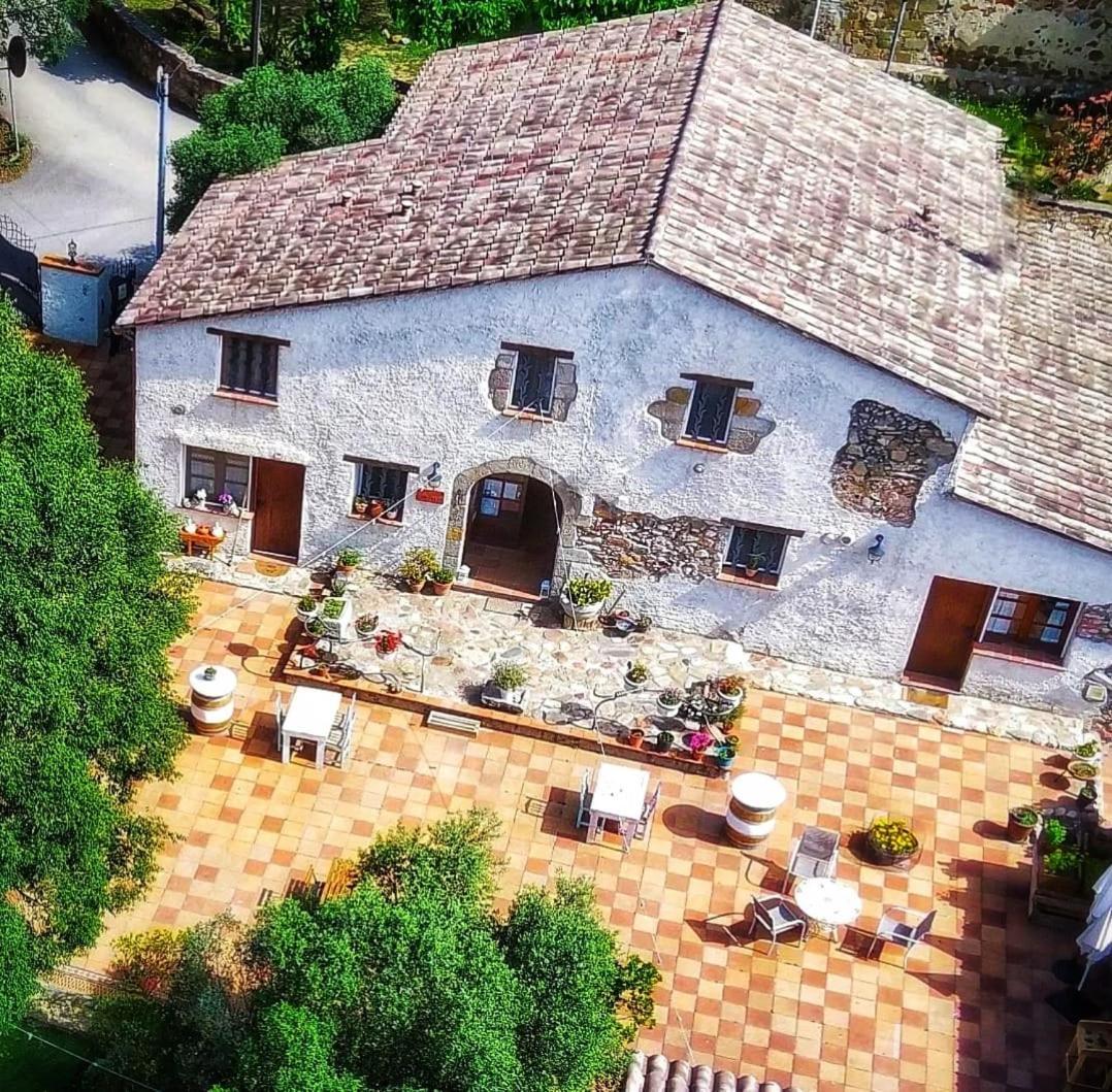 Masia Can Felip B&B Llinars del Valles Exterior foto